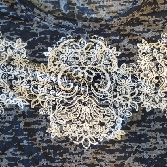 NWOT INC Navy Lace Print Top - Picture 4 of 4